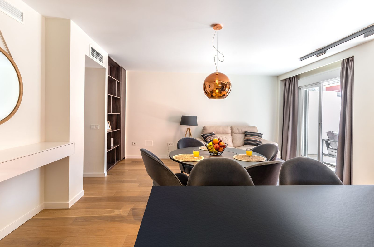 Appartement te koop in Estepona | 2 slaapkamers H5499547