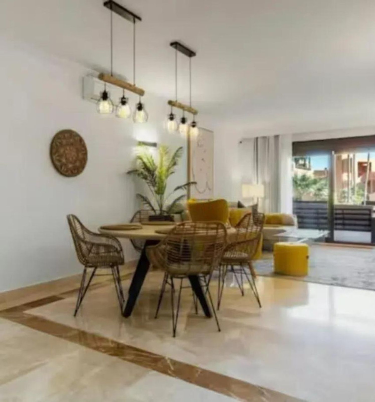 Appartement te koop in Estepona | 2 slaapkamers H5499619