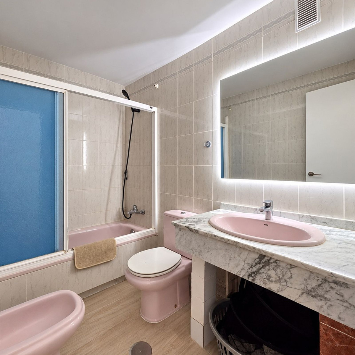 Appartement te koop in Estepona | 5 slaapkamers H5499634