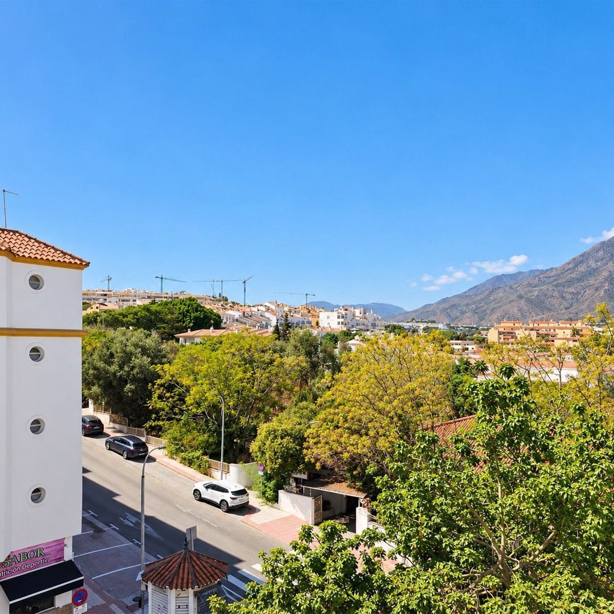 Appartement te koop in Estepona | 5 slaapkamers H5499634