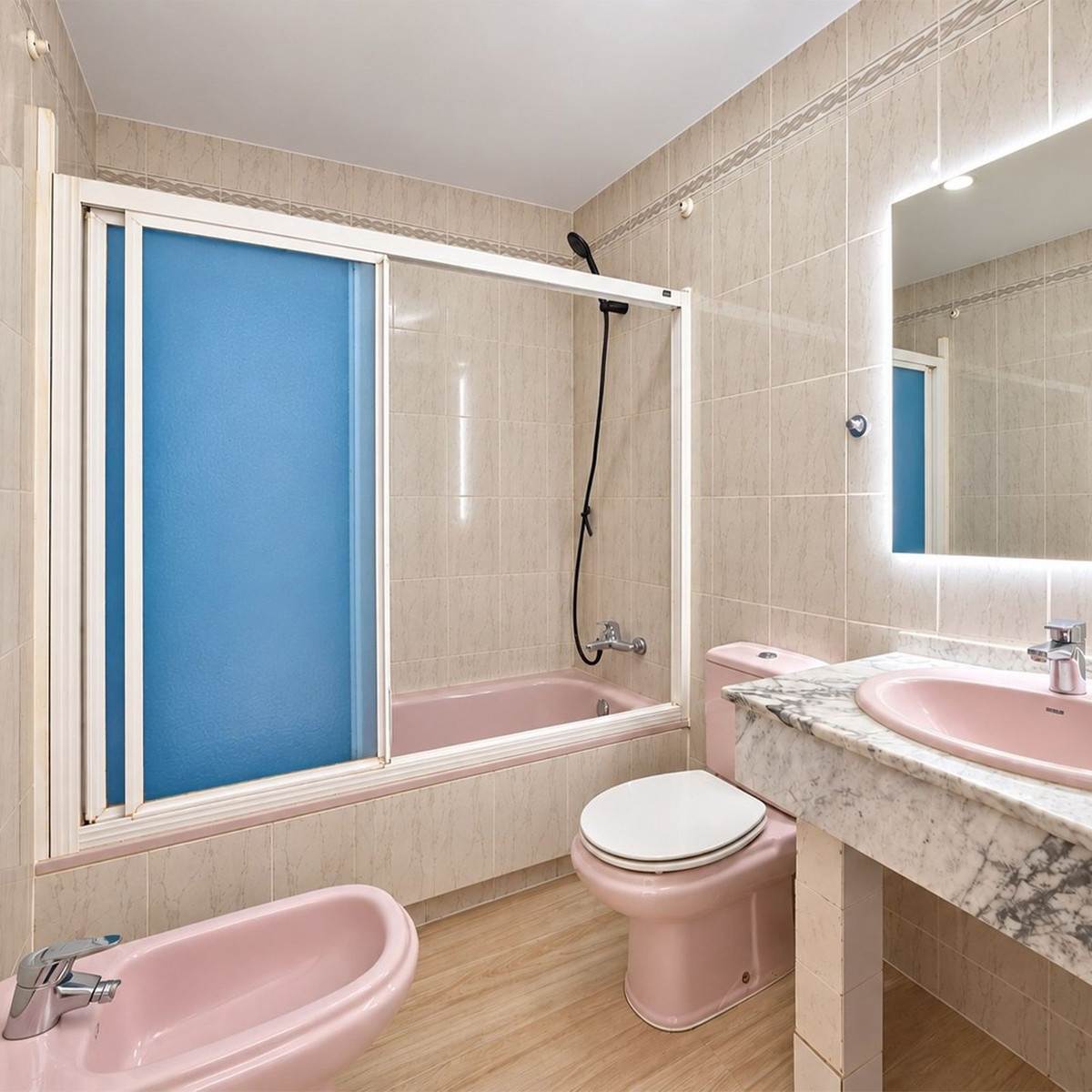 Appartement te koop in Estepona | 5 slaapkamers H5499634