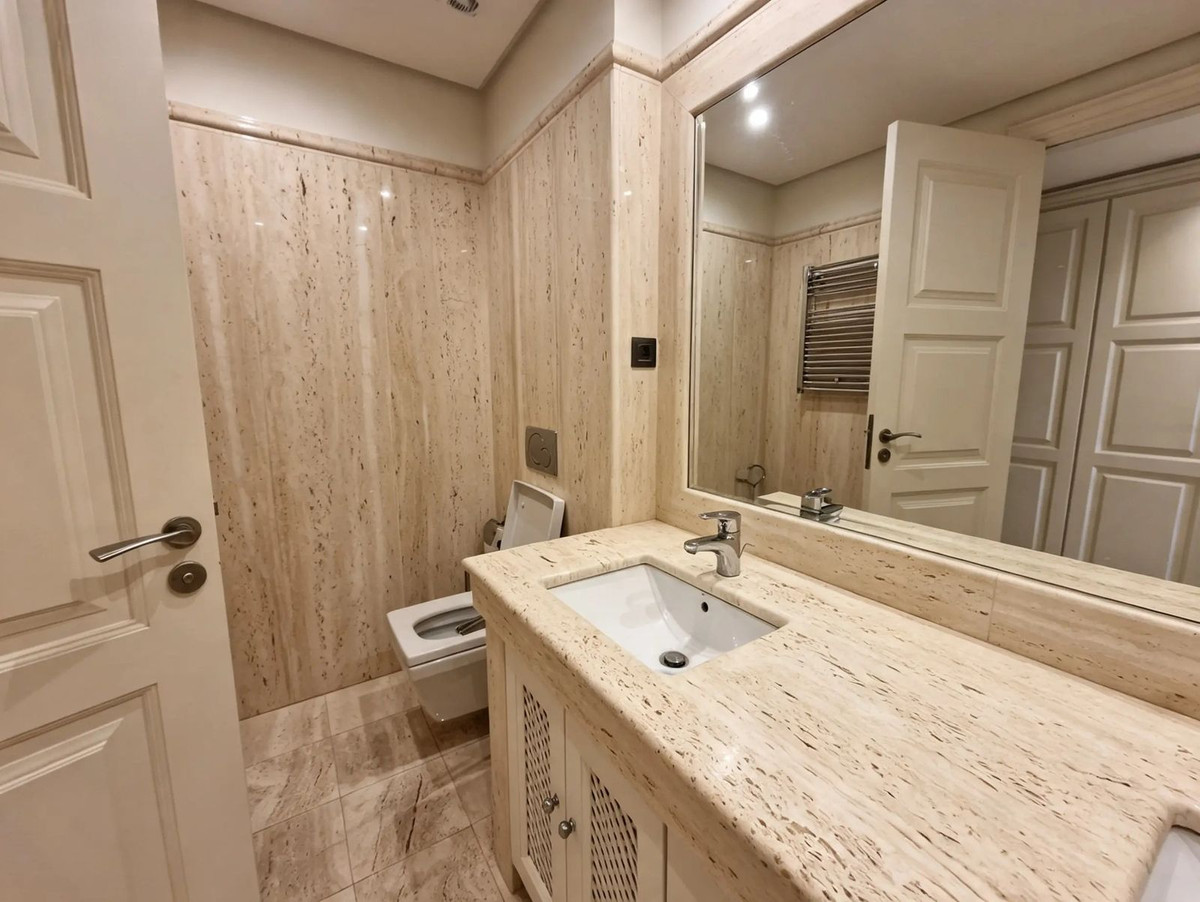 Appartement te koop in Estepona | 2 slaapkamers H5500333