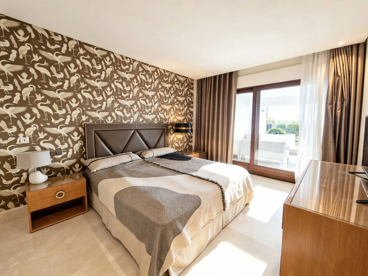 Appartement te koop in Estepona | 2 slaapkamers H5500333