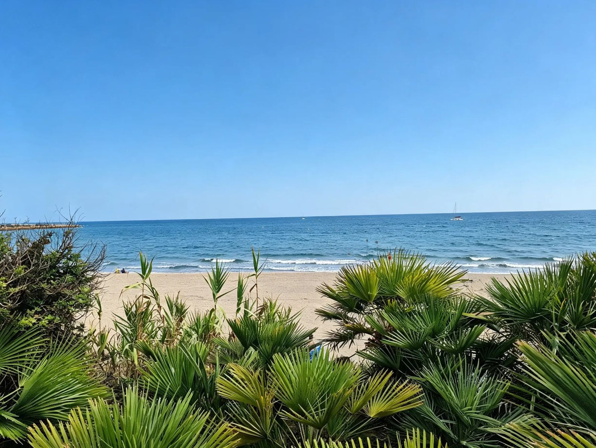 Appartement te koop in Estepona | 2 slaapkamers H5500333