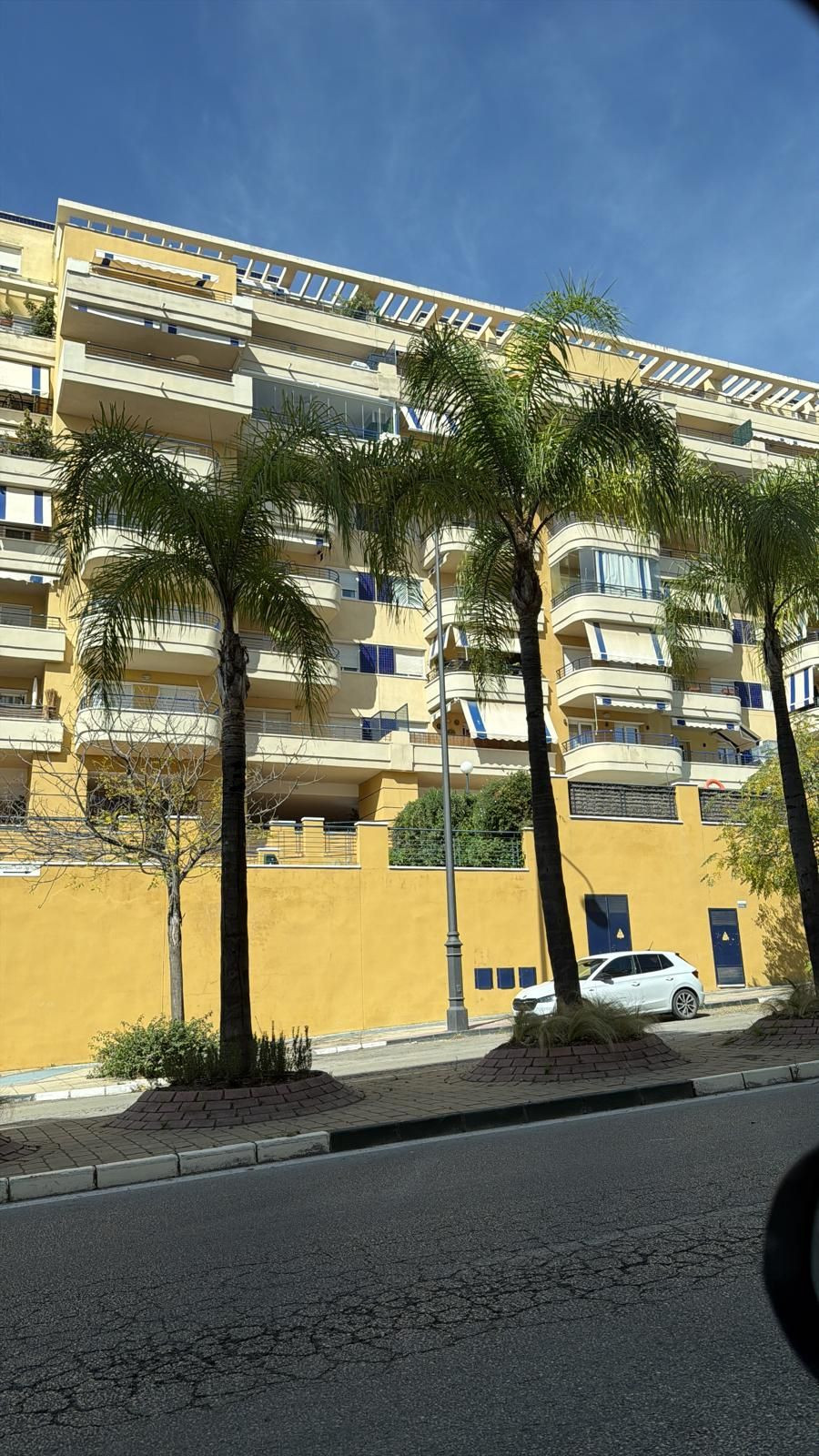Appartement te koop in Estepona | 2 slaapkamers H5500465