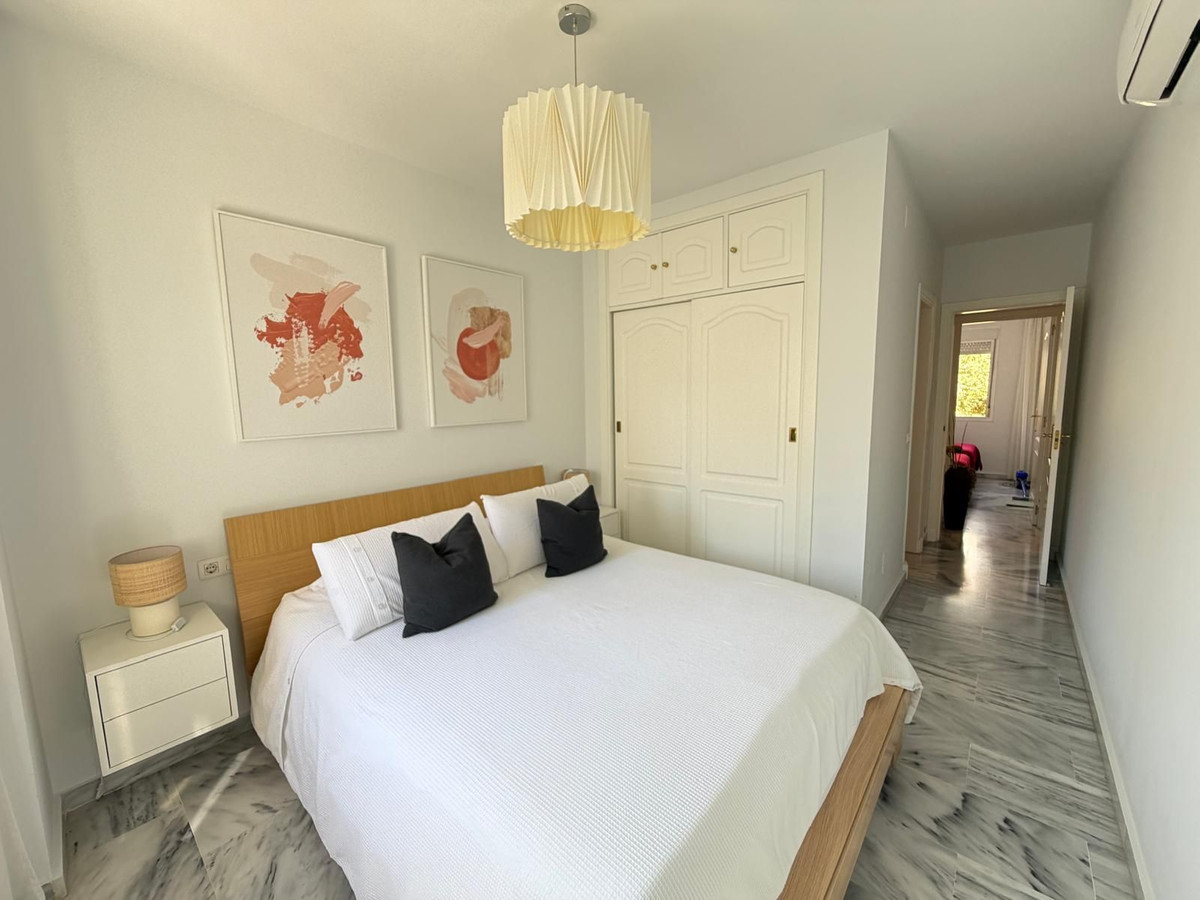 Appartement te koop in Estepona | 2 slaapkamers H5500465
