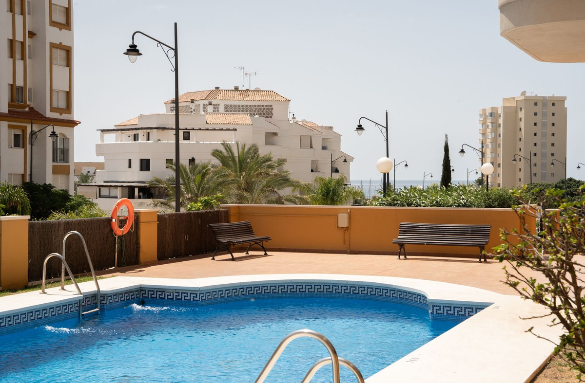Appartement te koop in Estepona | 2 slaapkamers H5500465