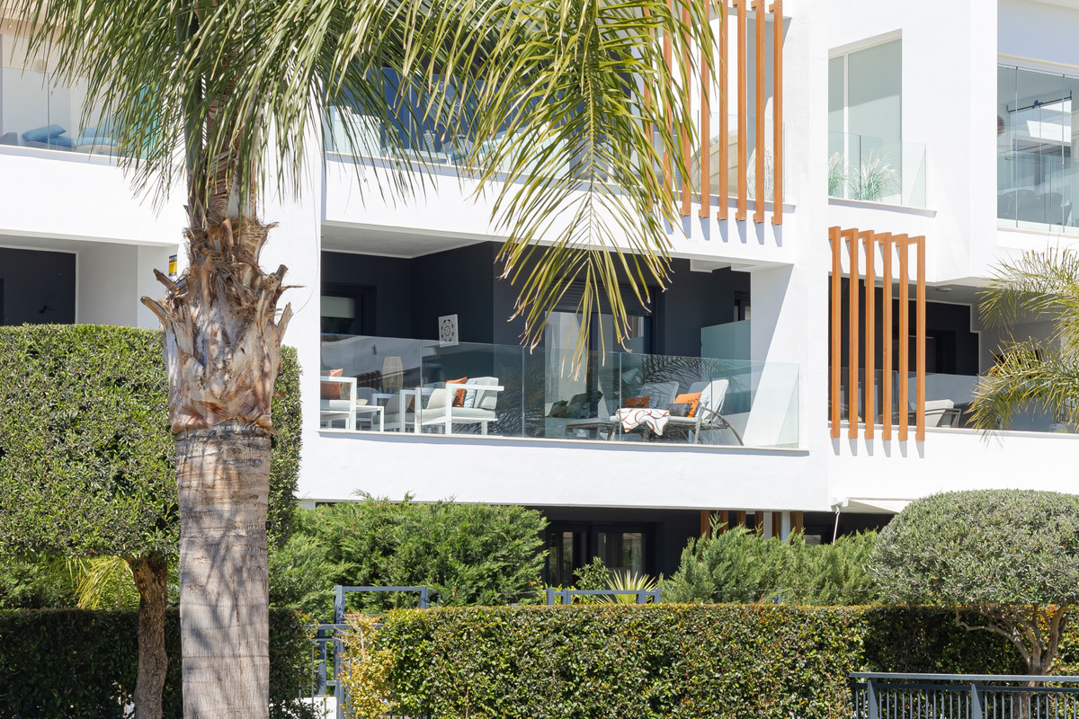 Appartement te koop in Estepona | 2 slaapkamers H5502097