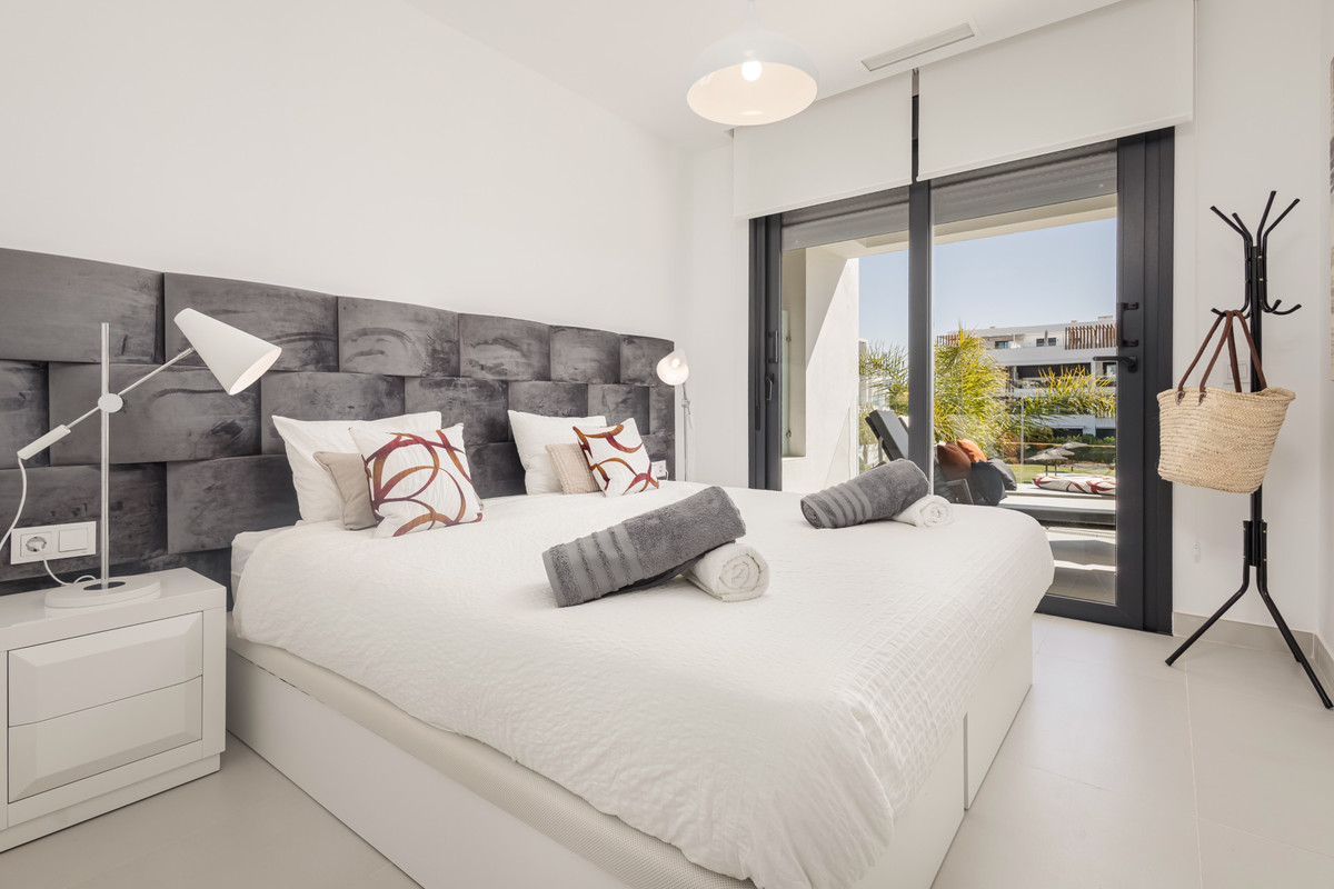 Appartement te koop in Estepona | 2 slaapkamers H5502097