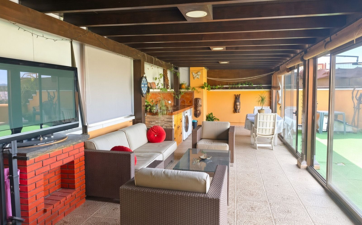 Penthouse te koop in Estepona | 4 slaapkamers H5502517
