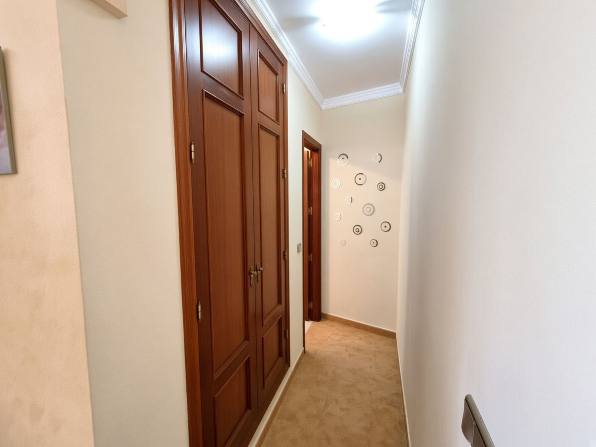 Penthouse te koop in Estepona | 4 slaapkamers H5502517