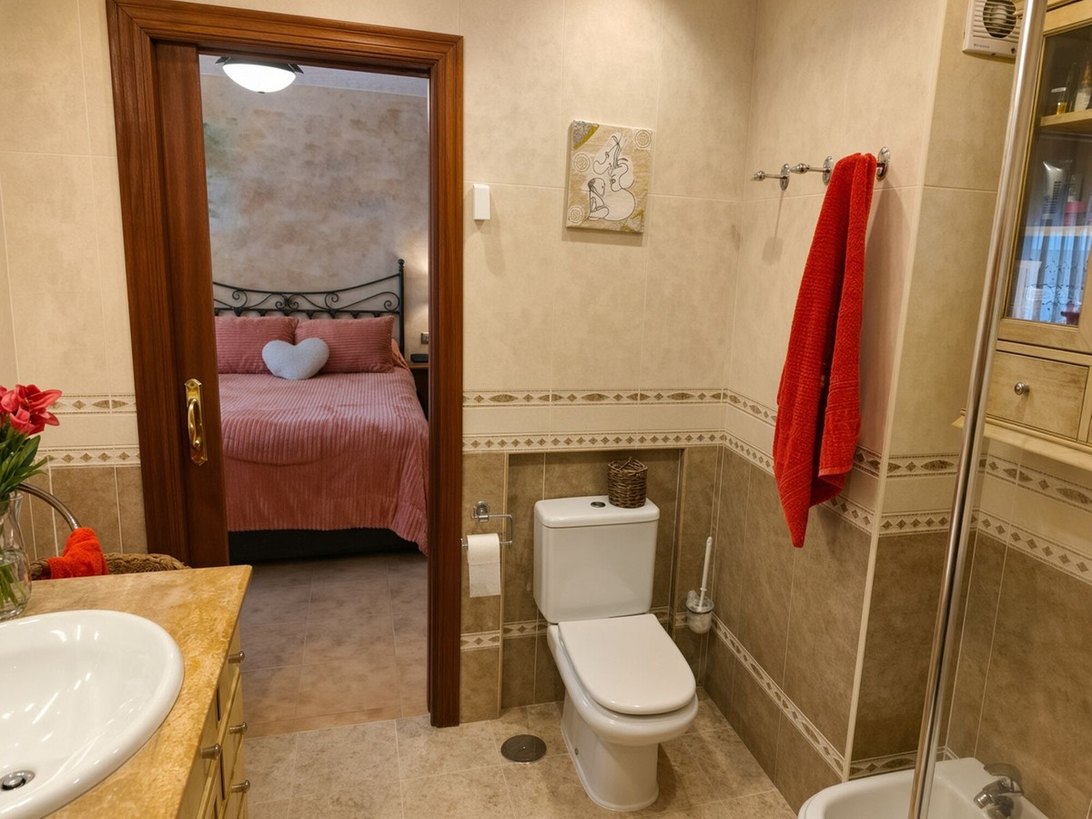 Penthouse te koop in Estepona | 4 slaapkamers H5502517