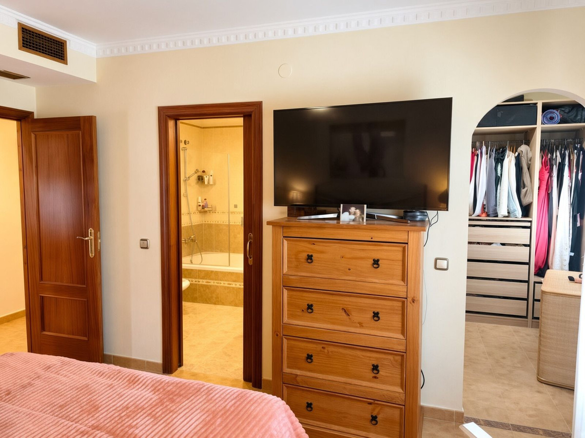 Penthouse te koop in Estepona | 4 slaapkamers H5502517