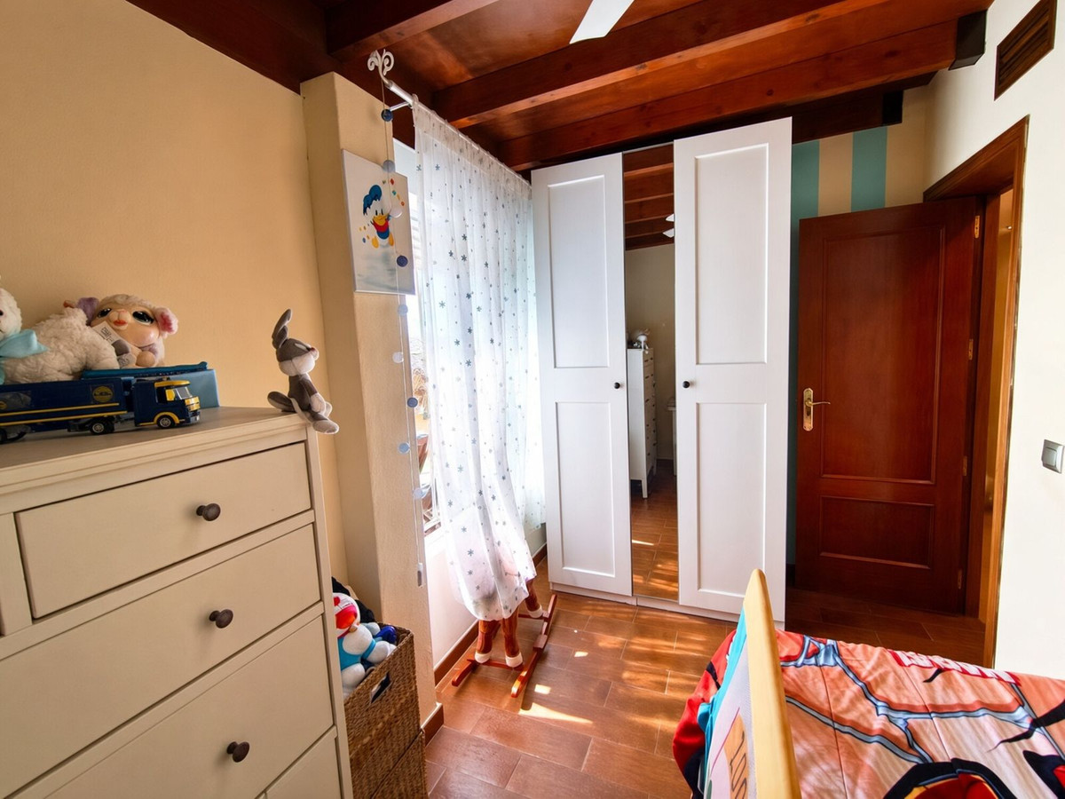 Penthouse te koop in Estepona | 4 slaapkamers H5502517