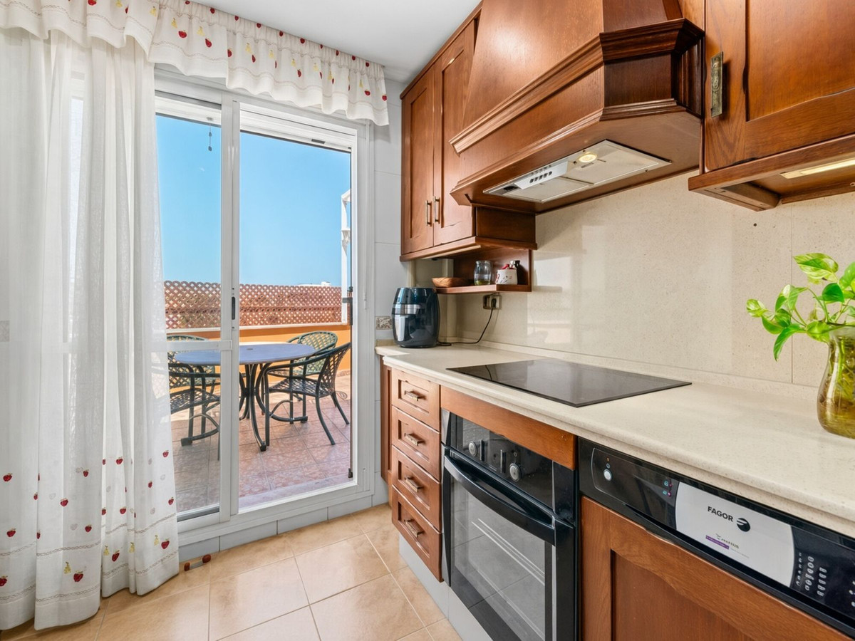 Penthouse te koop in Estepona | 4 slaapkamers H5502517