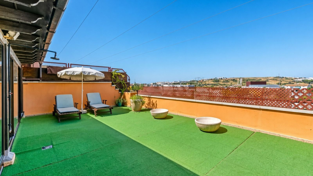 Penthouse te koop in Estepona | 4 slaapkamers H5502517