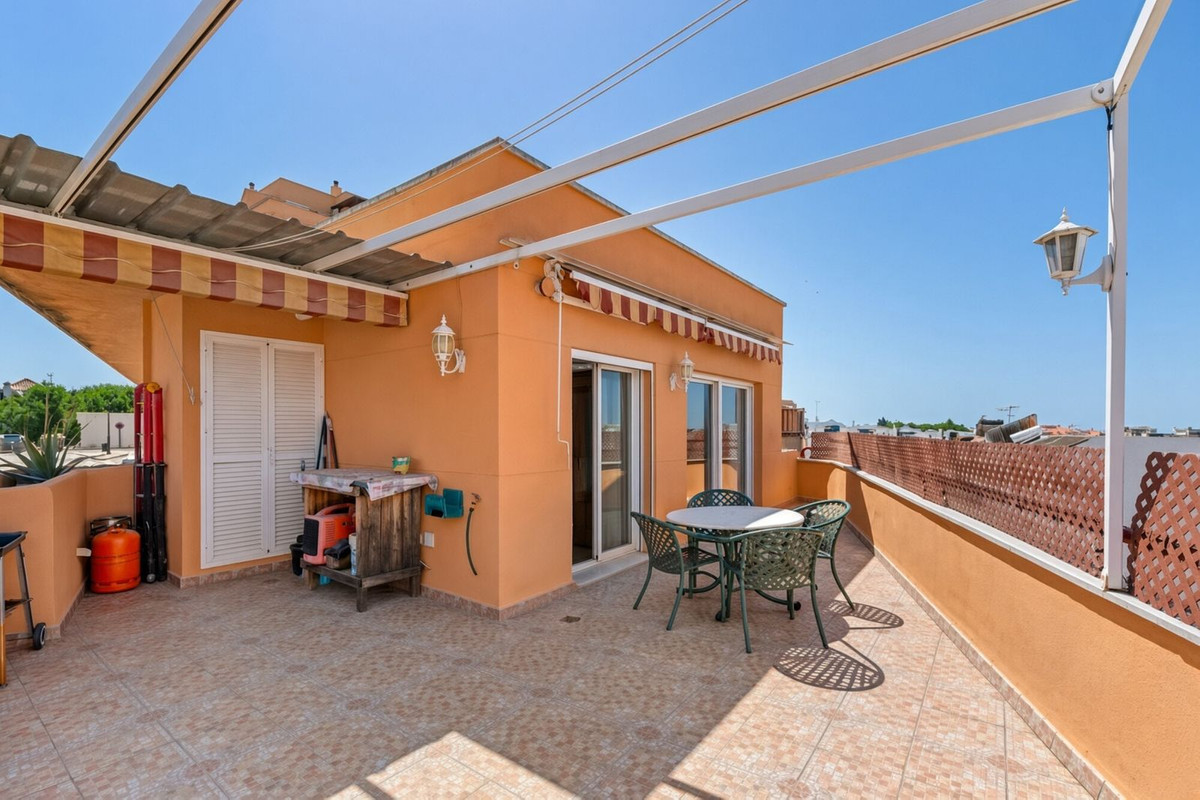 Penthouse te koop in Estepona | 4 slaapkamers H5502517