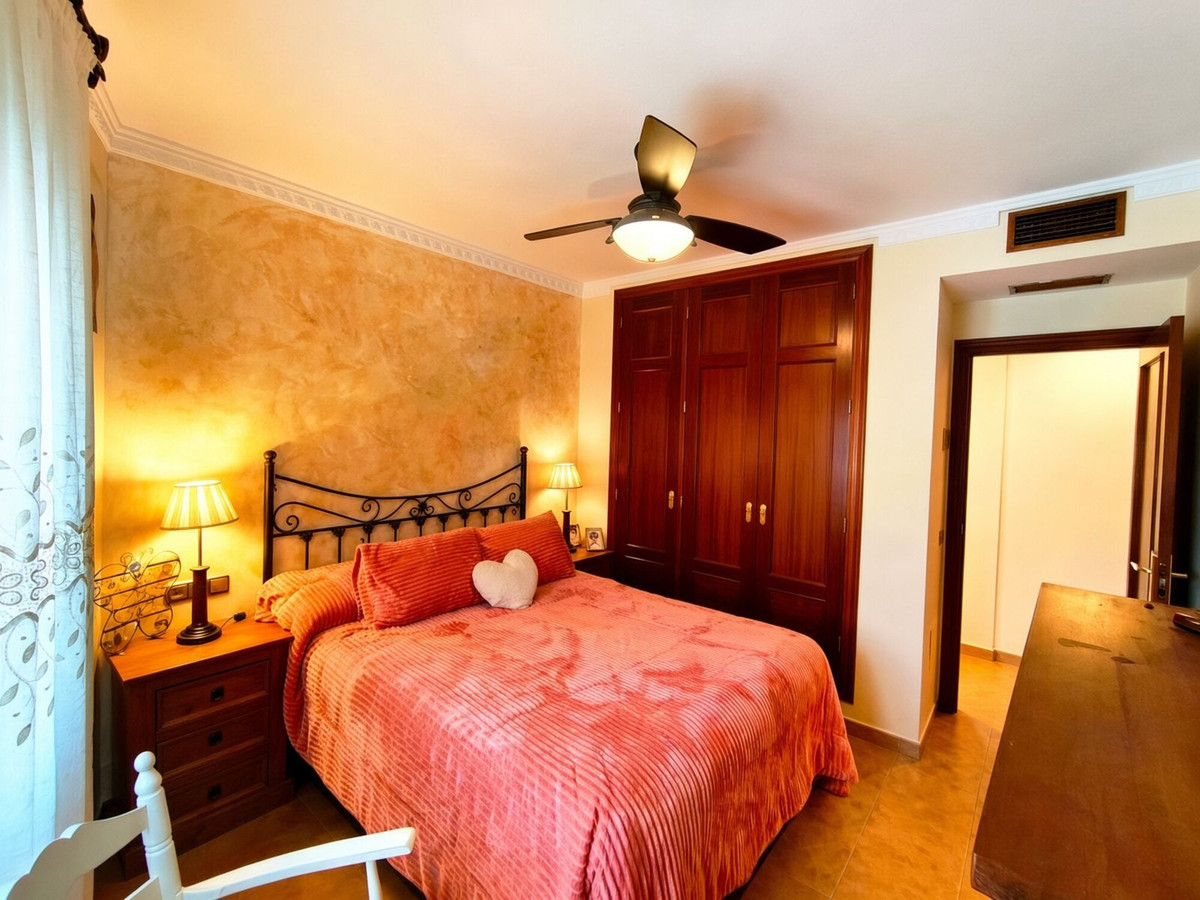 Penthouse te koop in Estepona | 4 slaapkamers H5502517