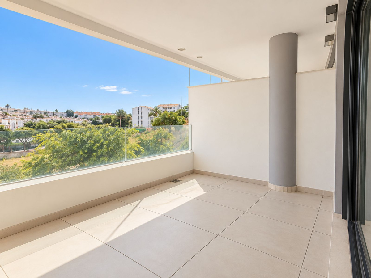 Appartement te koop in Estepona | 1 slaapkamers H5502634