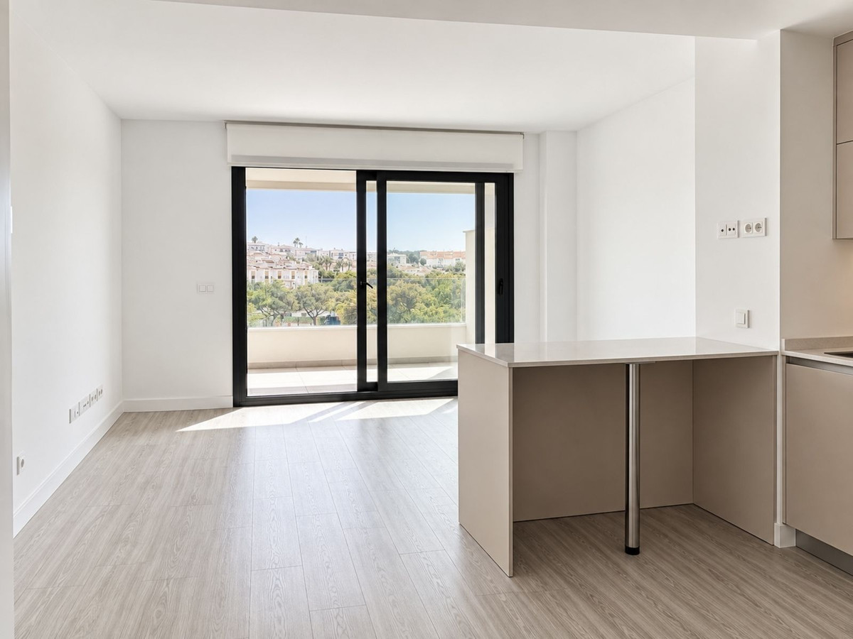 Appartement te koop in Estepona | 1 slaapkamers H5502634