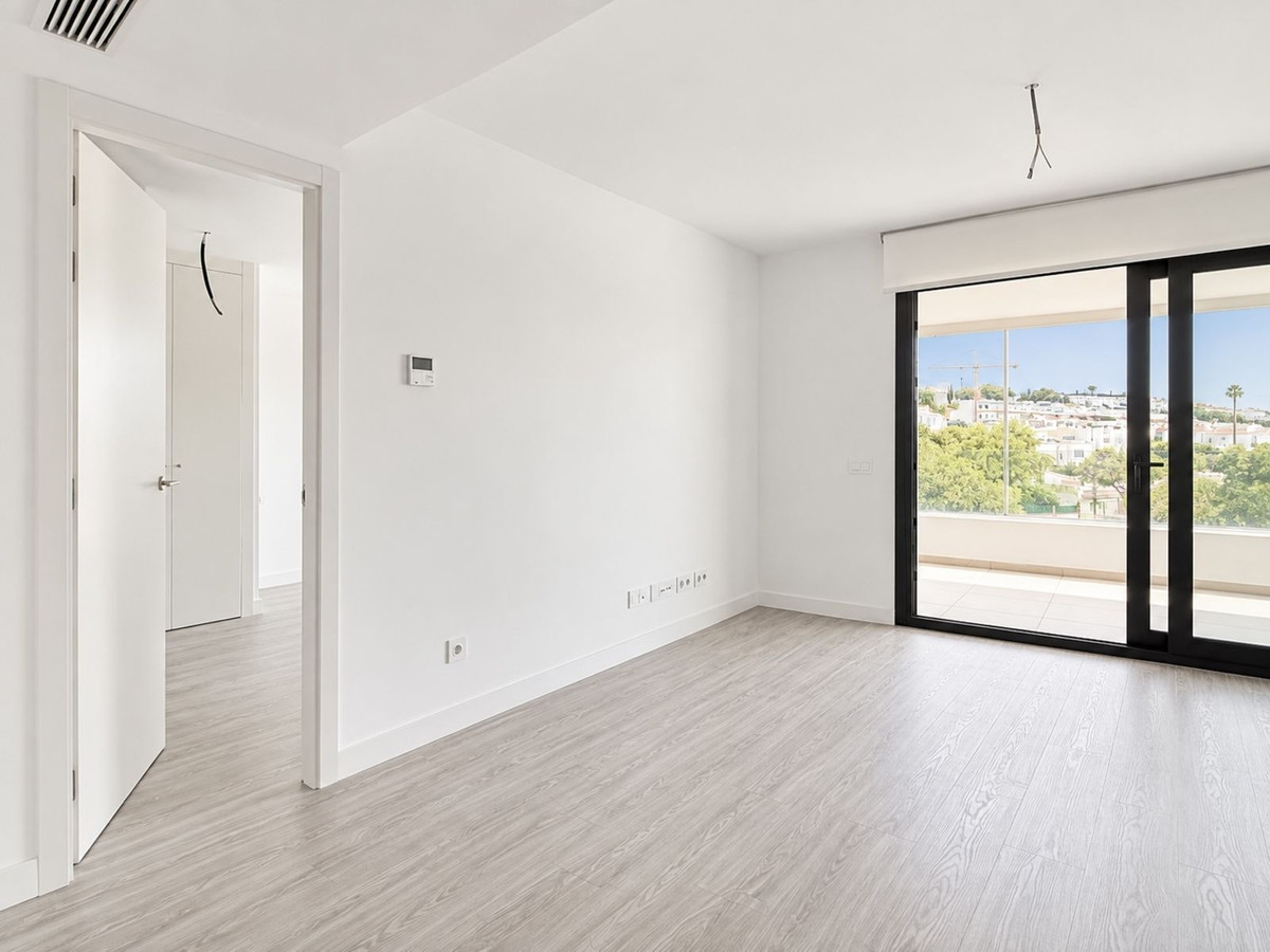 Appartement te koop in Estepona | 1 slaapkamers H5502634