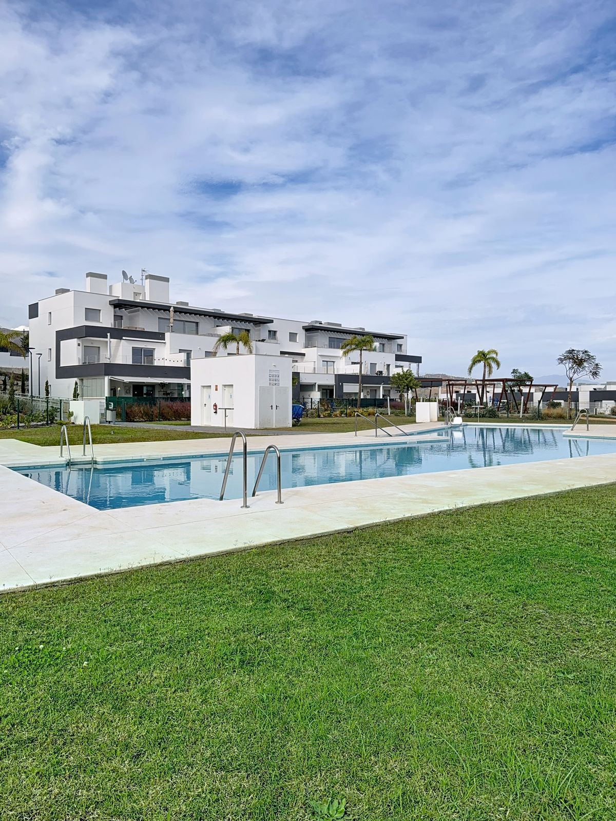 Appartement te koop in Estepona | 2 slaapkamers H5502973