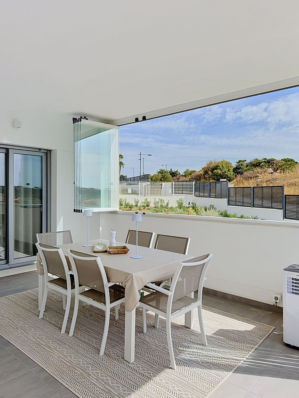 Appartement te koop in Estepona | 2 slaapkamers H5502973