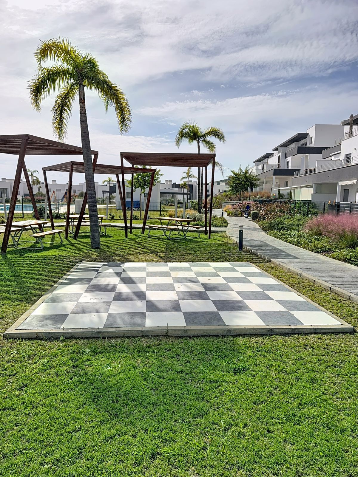 Appartement te koop in Estepona | 2 slaapkamers H5502973