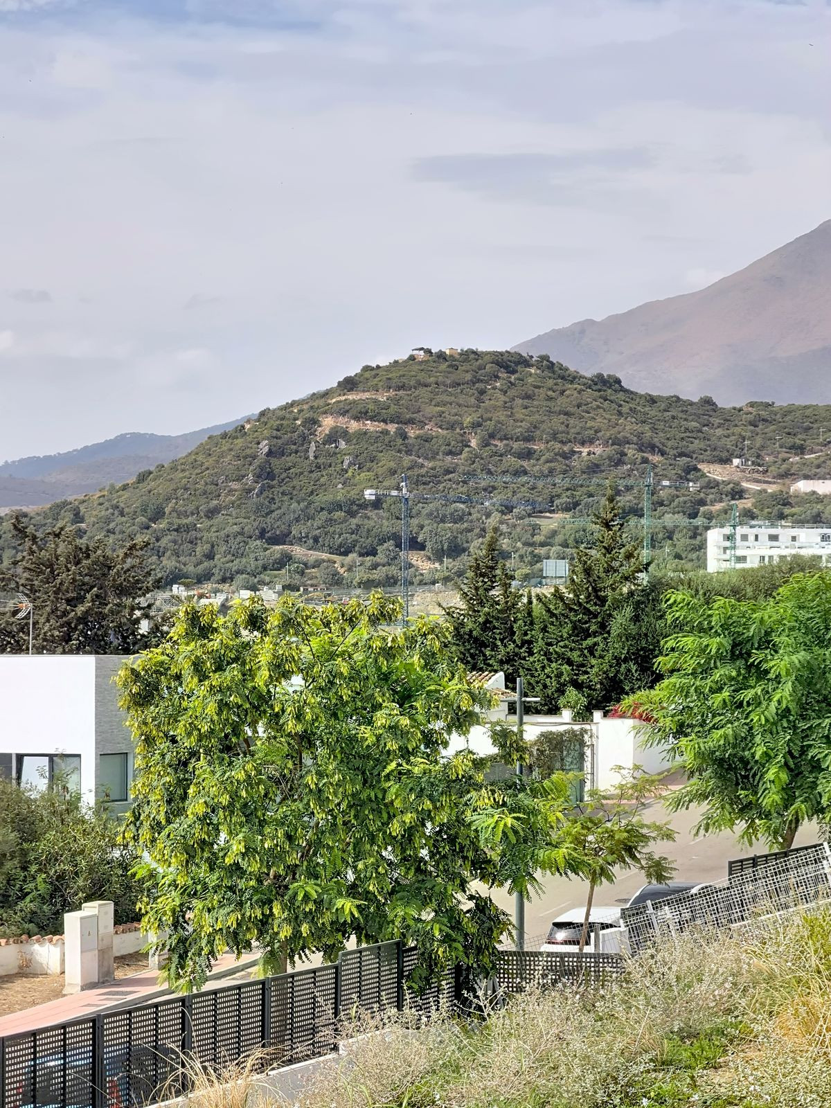 Appartement te koop in Estepona | 2 slaapkamers H5502973