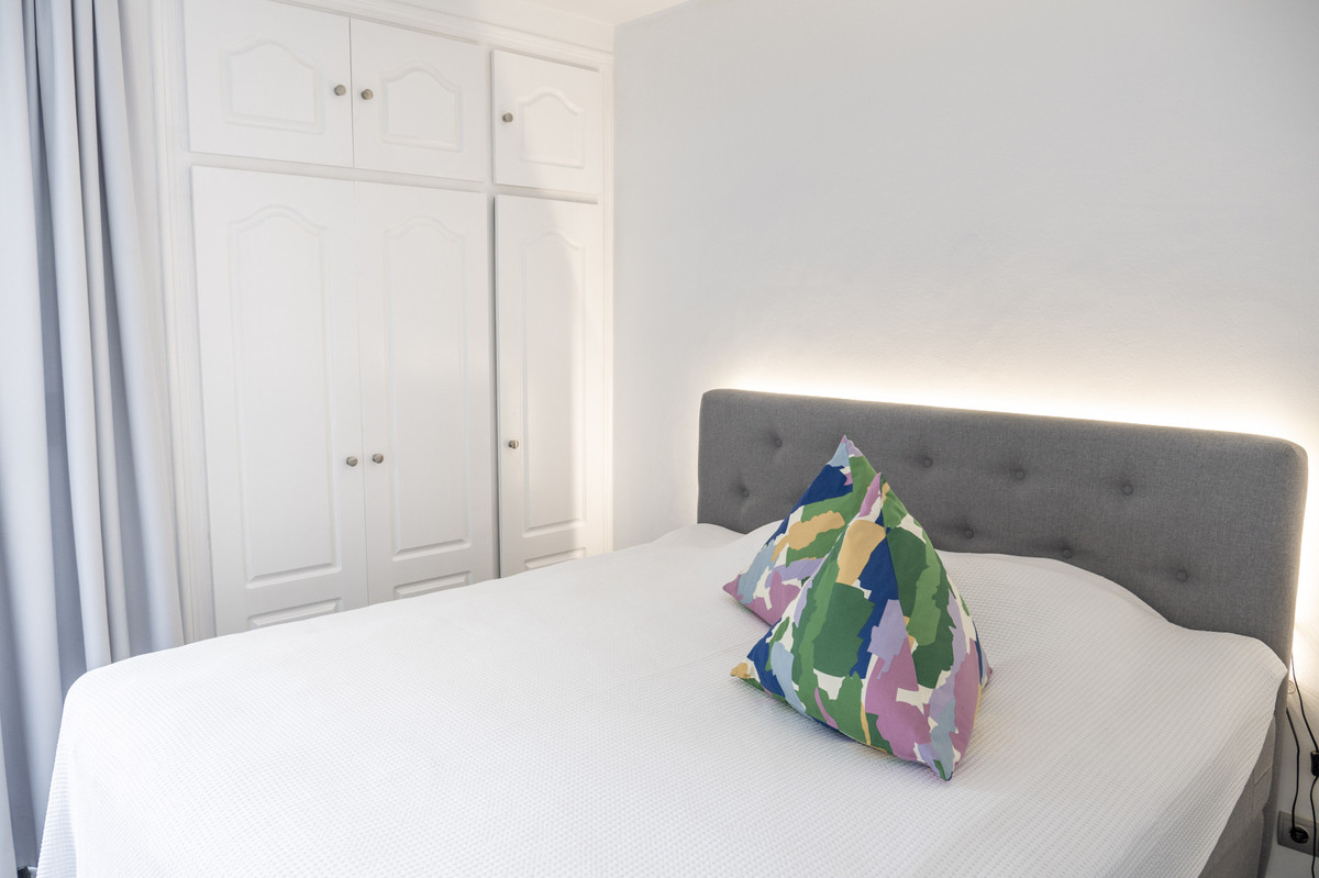 Appartement te koop in Estepona | 2 slaapkamers H5504674