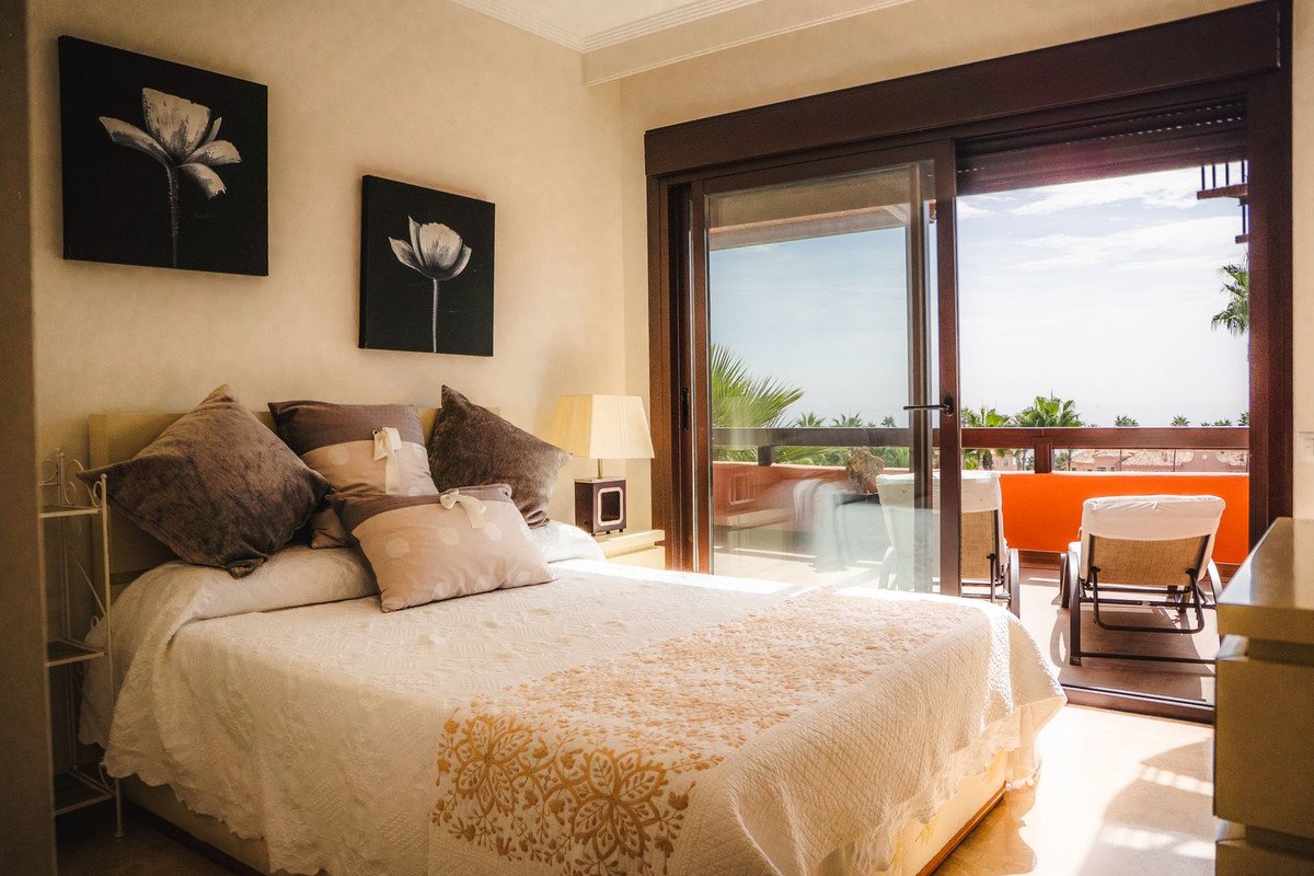 Appartement te koop in Estepona | 3 slaapkamers H5505718