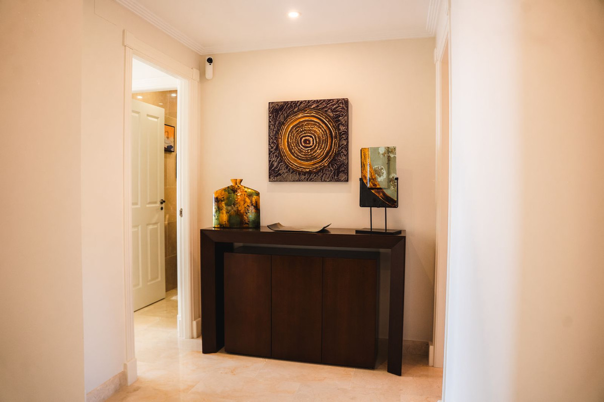 Appartement te koop in Estepona | 3 slaapkamers H5505718
