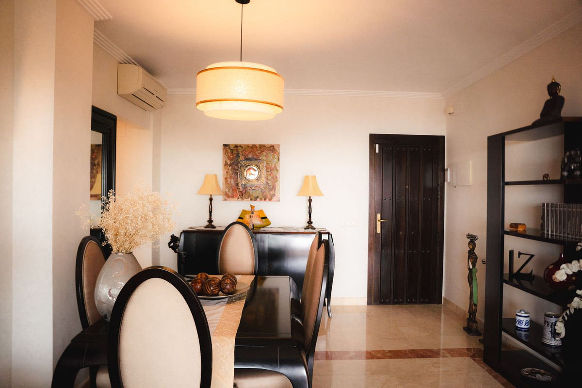 Appartement te koop in Estepona | 3 slaapkamers H5505718