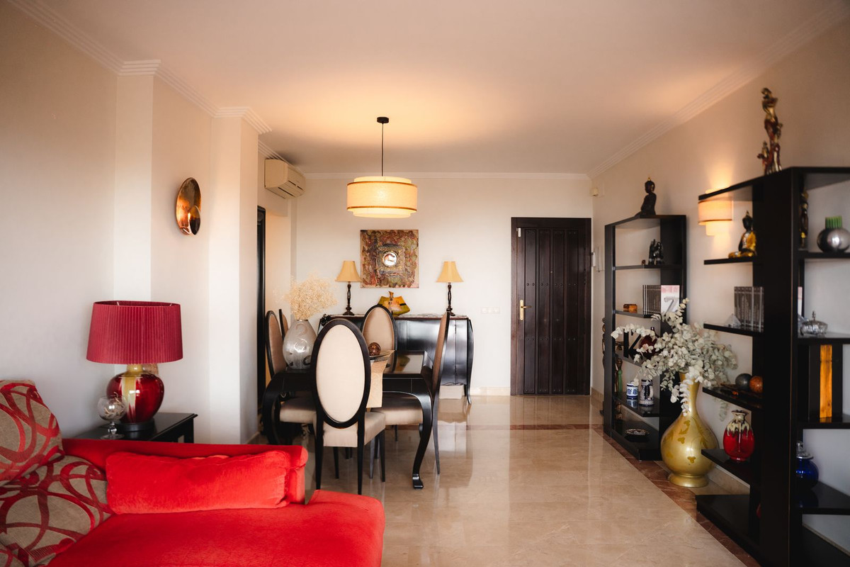 Appartement te koop in Estepona | 3 slaapkamers H5505718