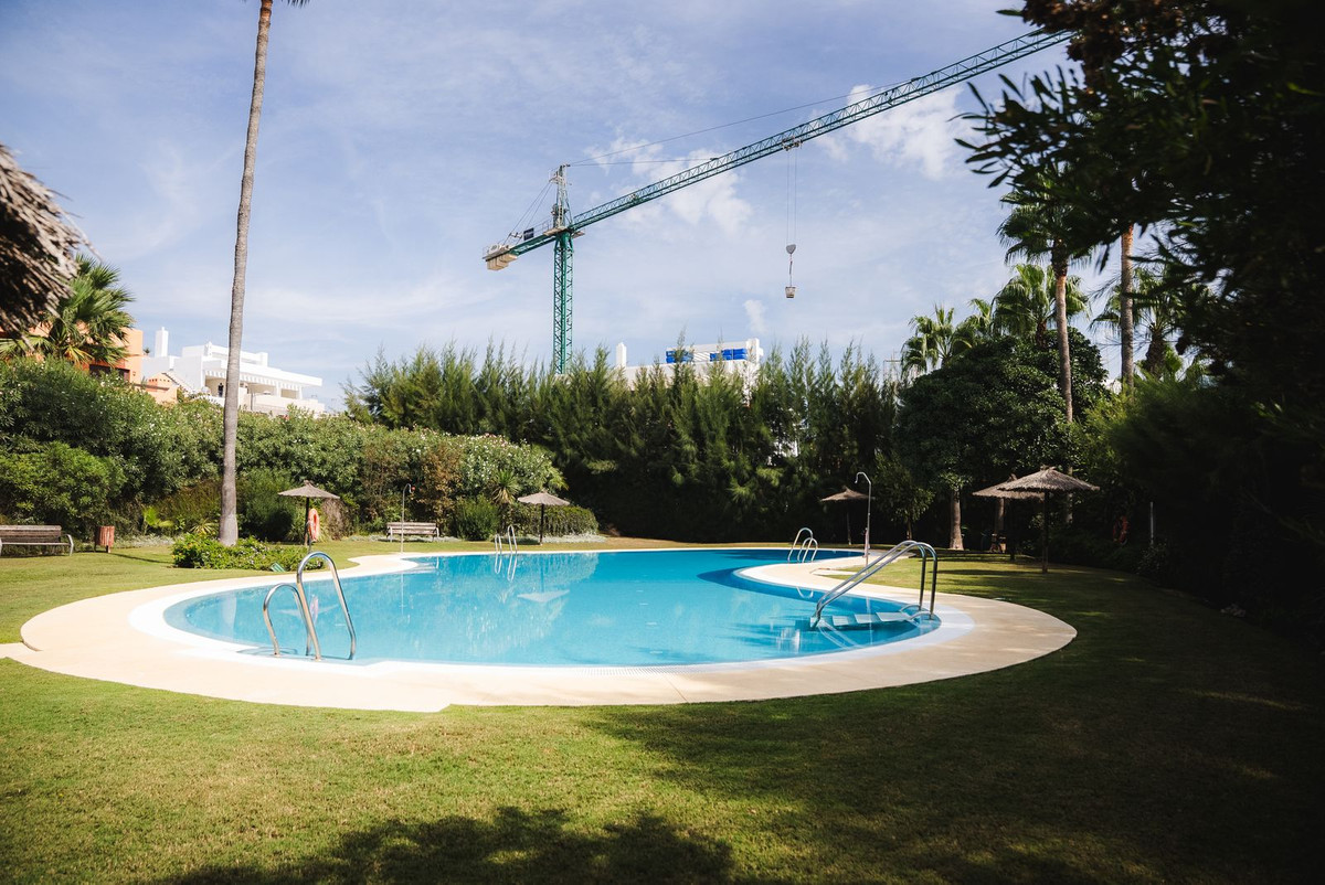 Appartement te koop in Estepona | 3 slaapkamers H5505718