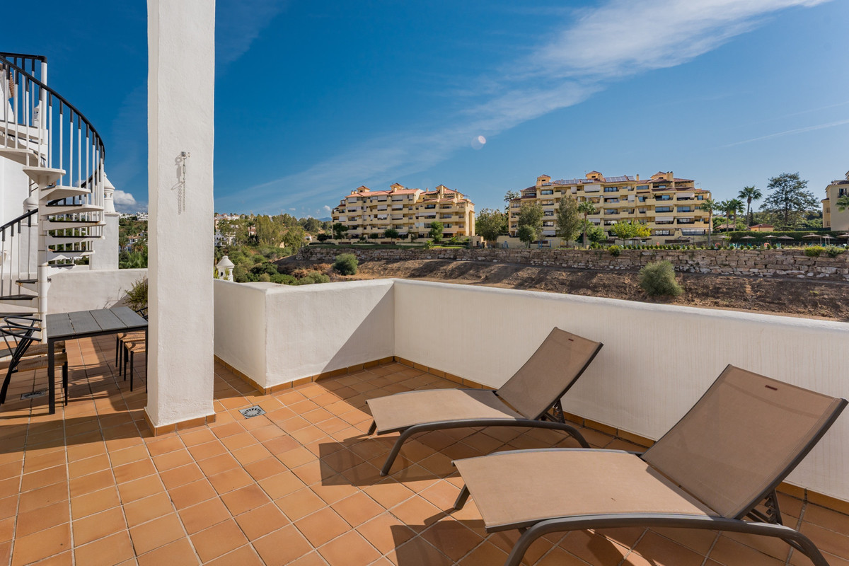 Appartement te koop in Estepona | 2 slaapkamers H5505736