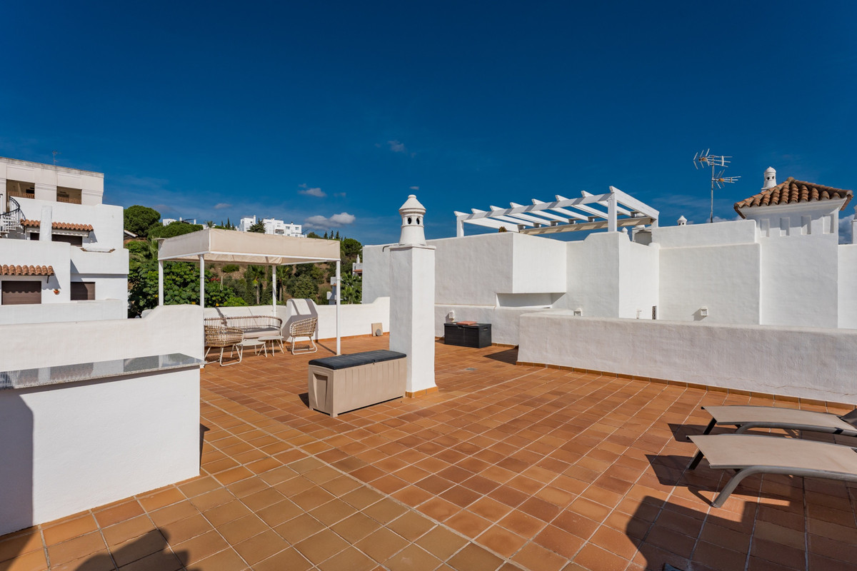 Appartement te koop in Estepona | 2 slaapkamers H5505736