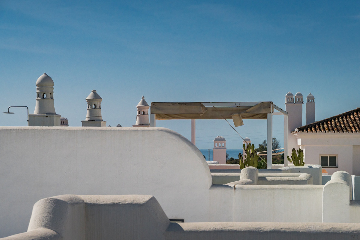 Appartement te koop in Estepona | 2 slaapkamers H5505736
