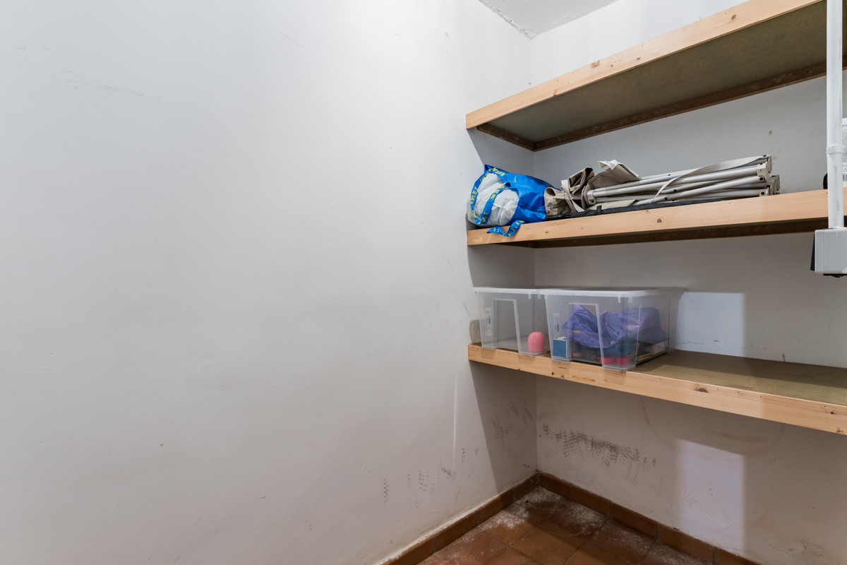 Appartement te koop in Estepona | 2 slaapkamers H5505736