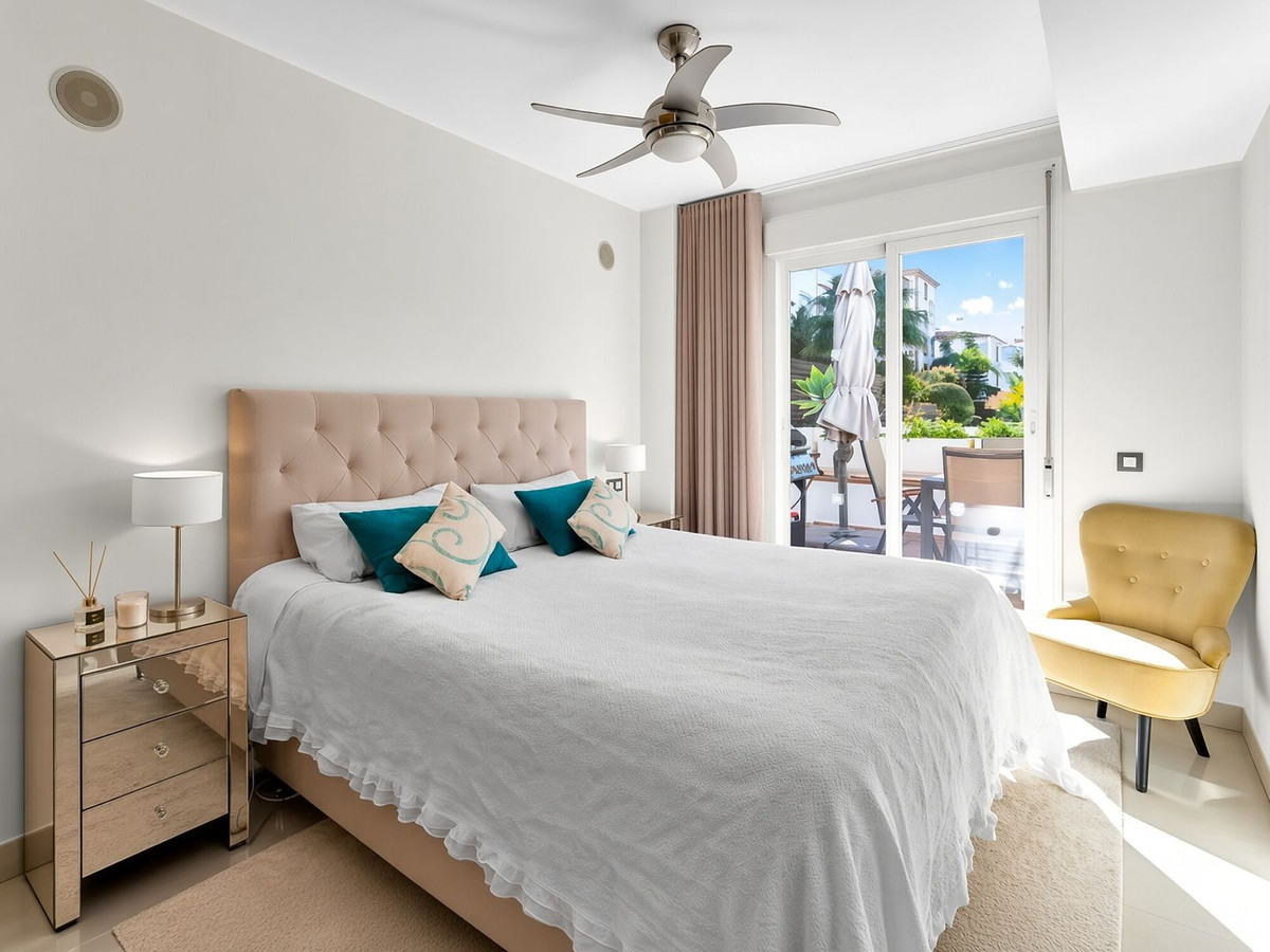 Appartement te koop in Estepona | 3 slaapkamers H5506171