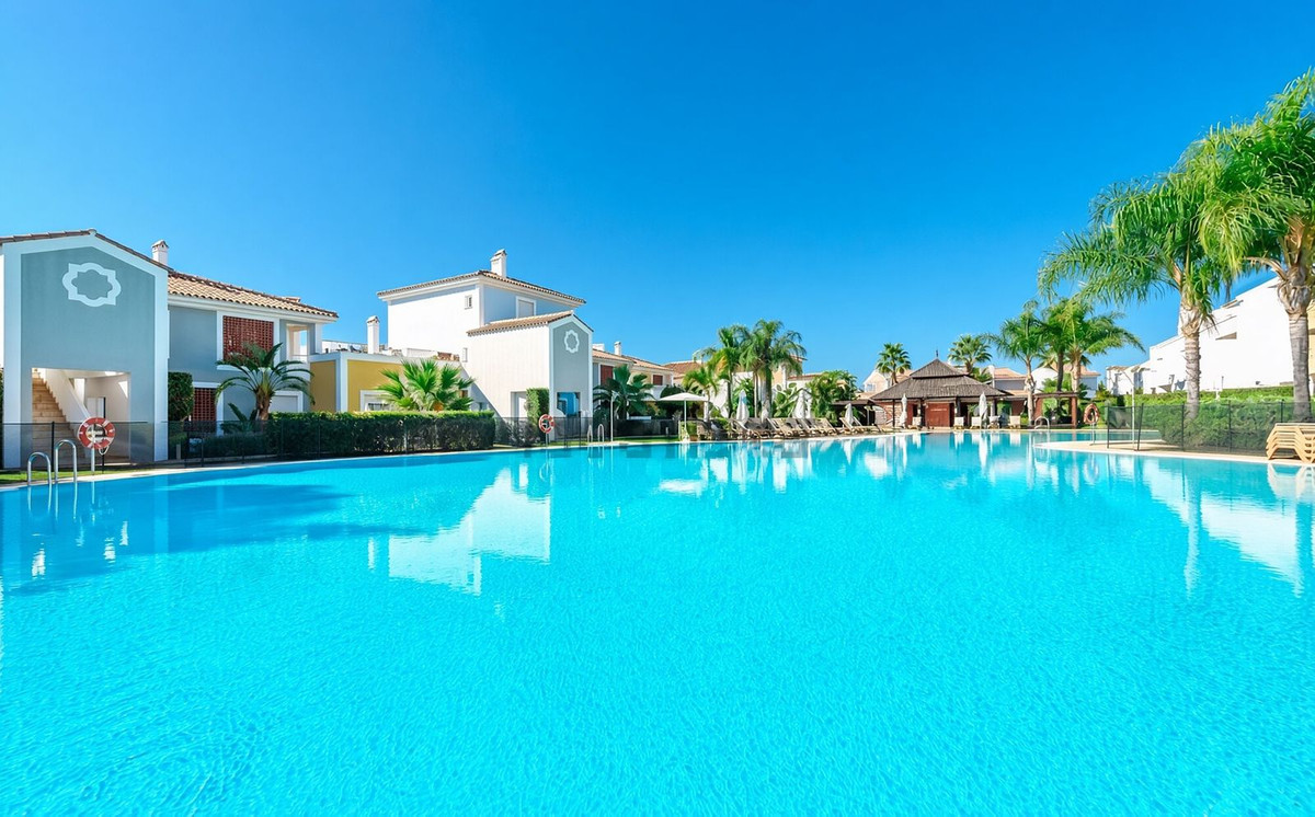 Appartement te koop in Estepona | 3 slaapkamers H5506171