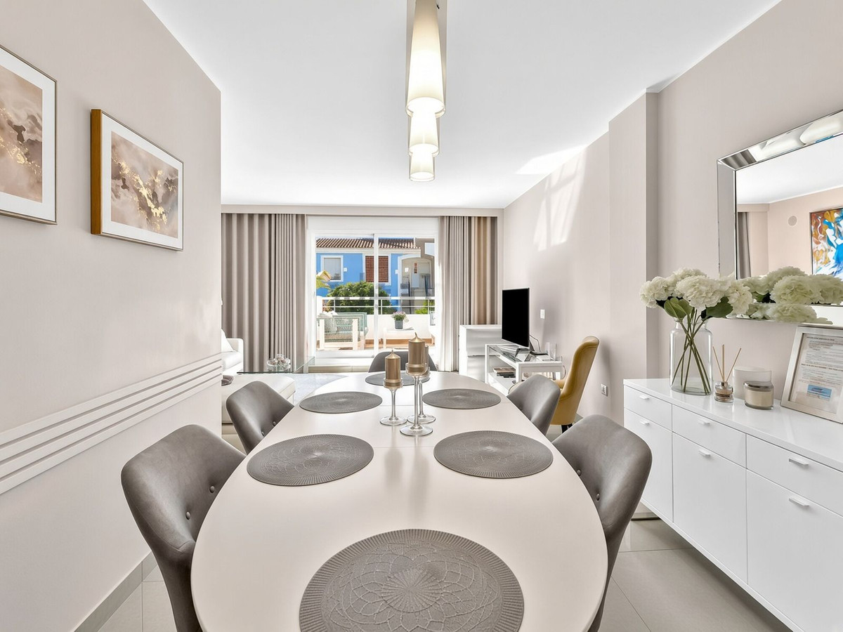 Appartement te koop in Estepona | 3 slaapkamers H5506171