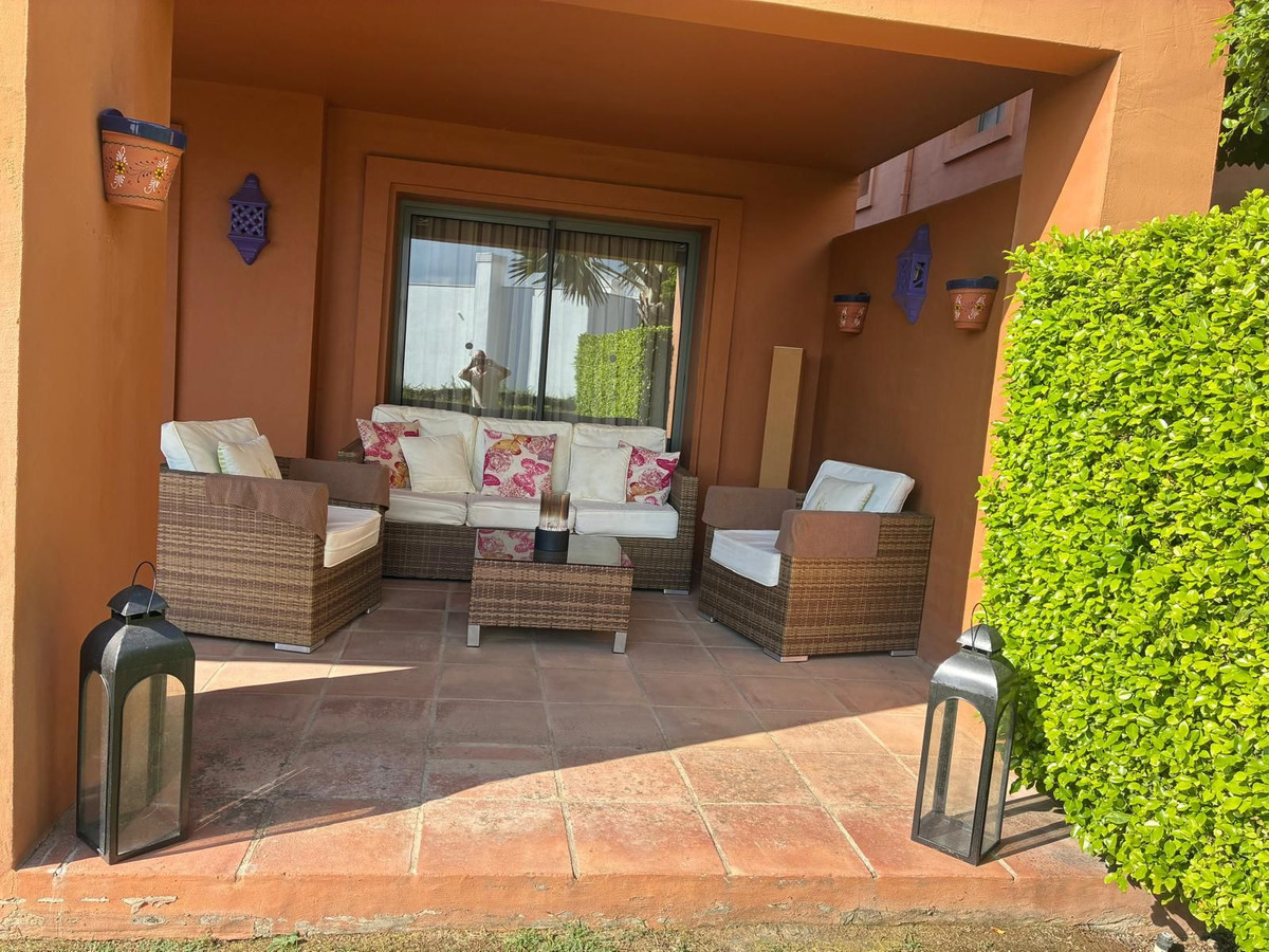 Appartement te koop in Estepona | 2 slaapkamers H5506282