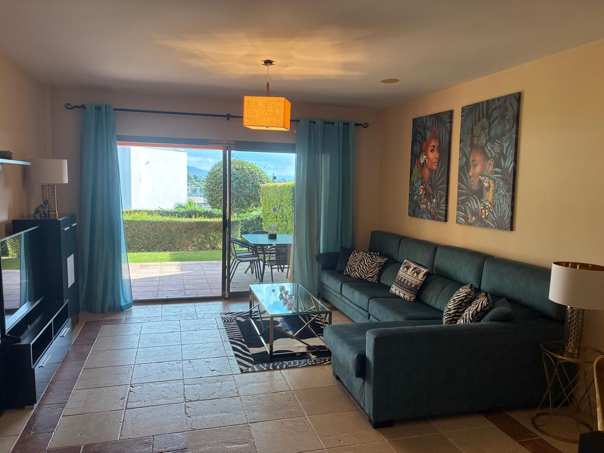 Appartement te koop in Estepona | 2 slaapkamers H5506282