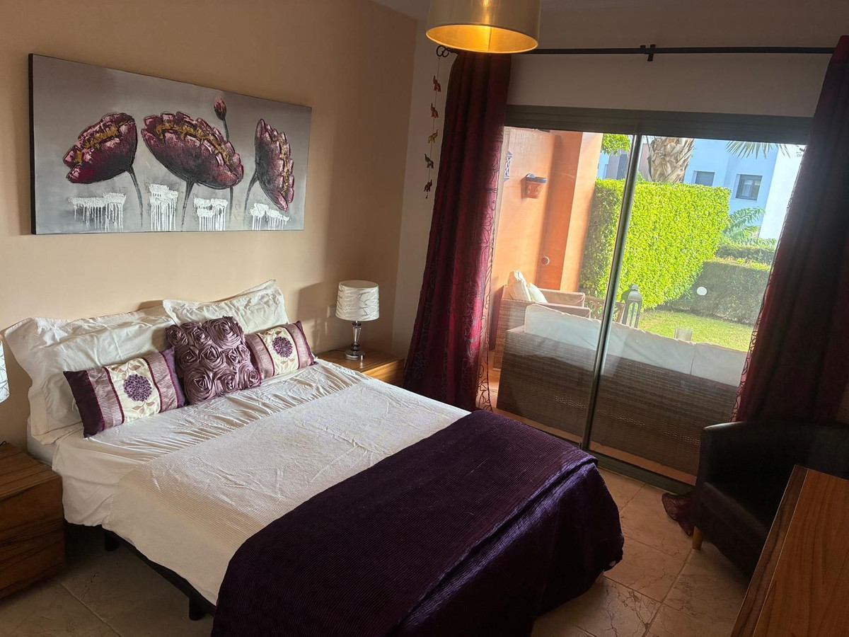 Appartement te koop in Estepona | 2 slaapkamers H5506282