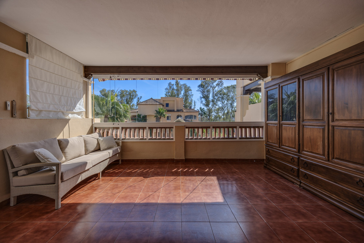 Appartement te koop in Estepona | 2 slaapkamers H5506669