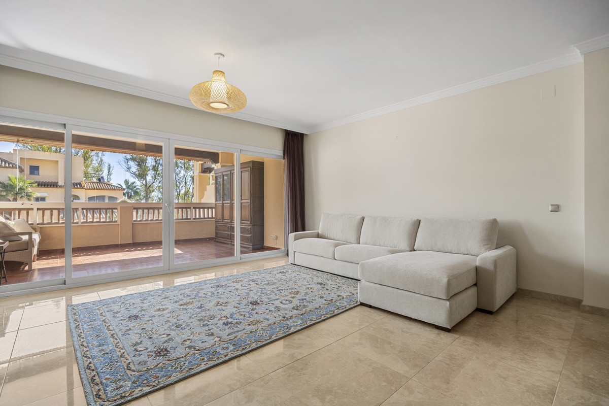 Appartement te koop in Estepona | 2 slaapkamers H5506669