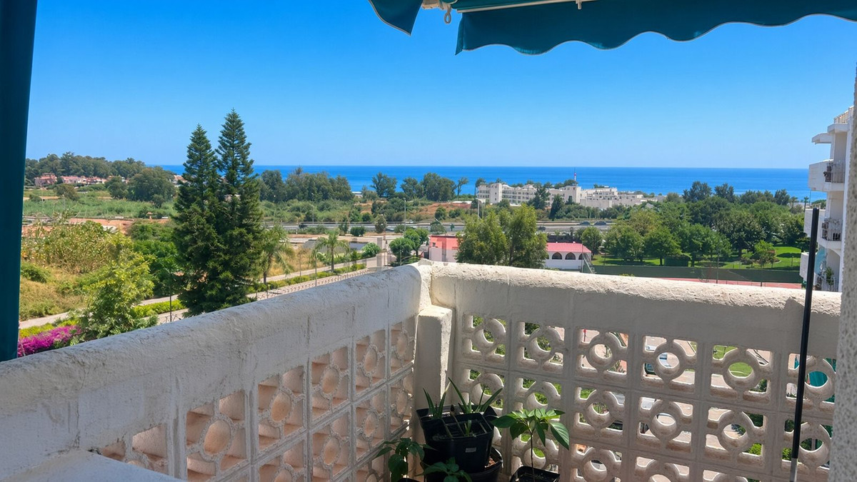 Appartement te koop in Estepona | 3 slaapkamers H5506963