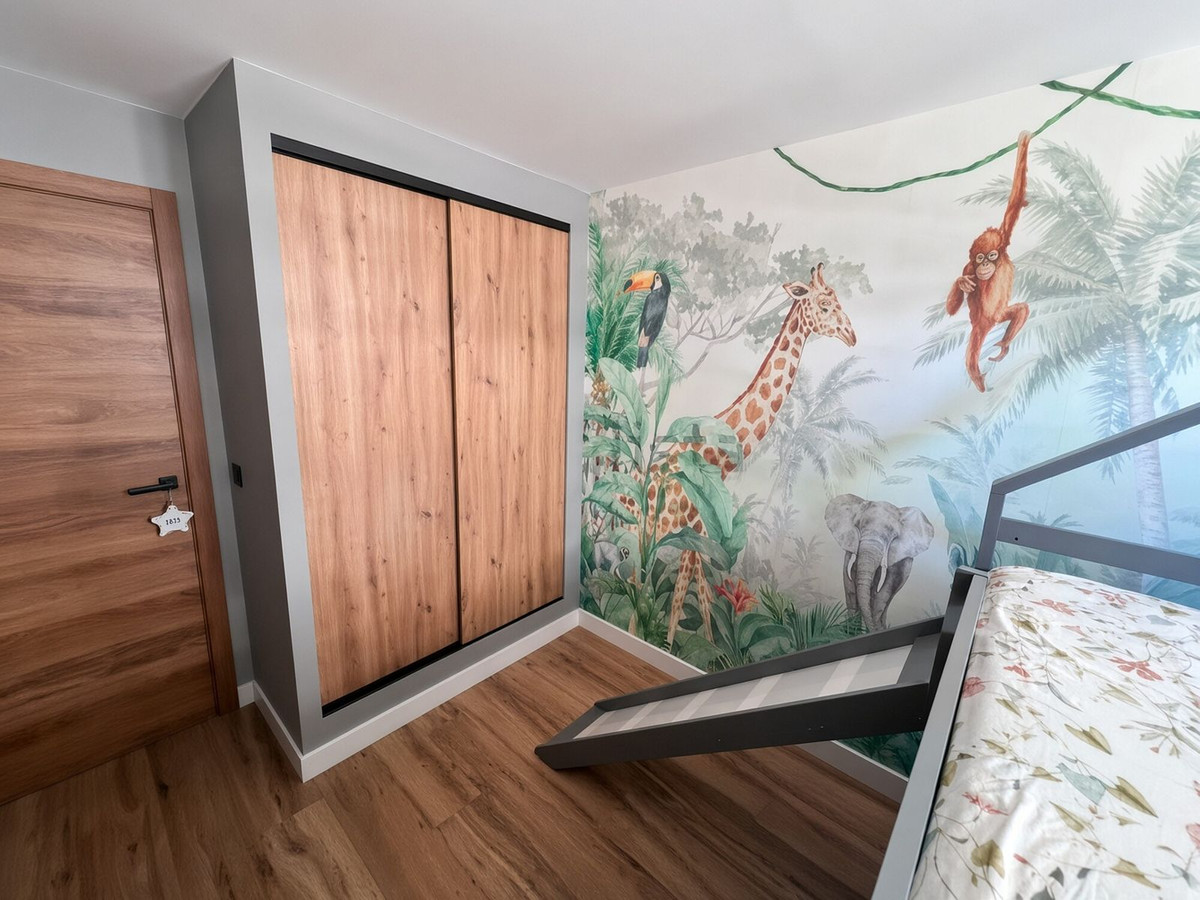 Appartement te koop in Estepona | 3 slaapkamers H5506963