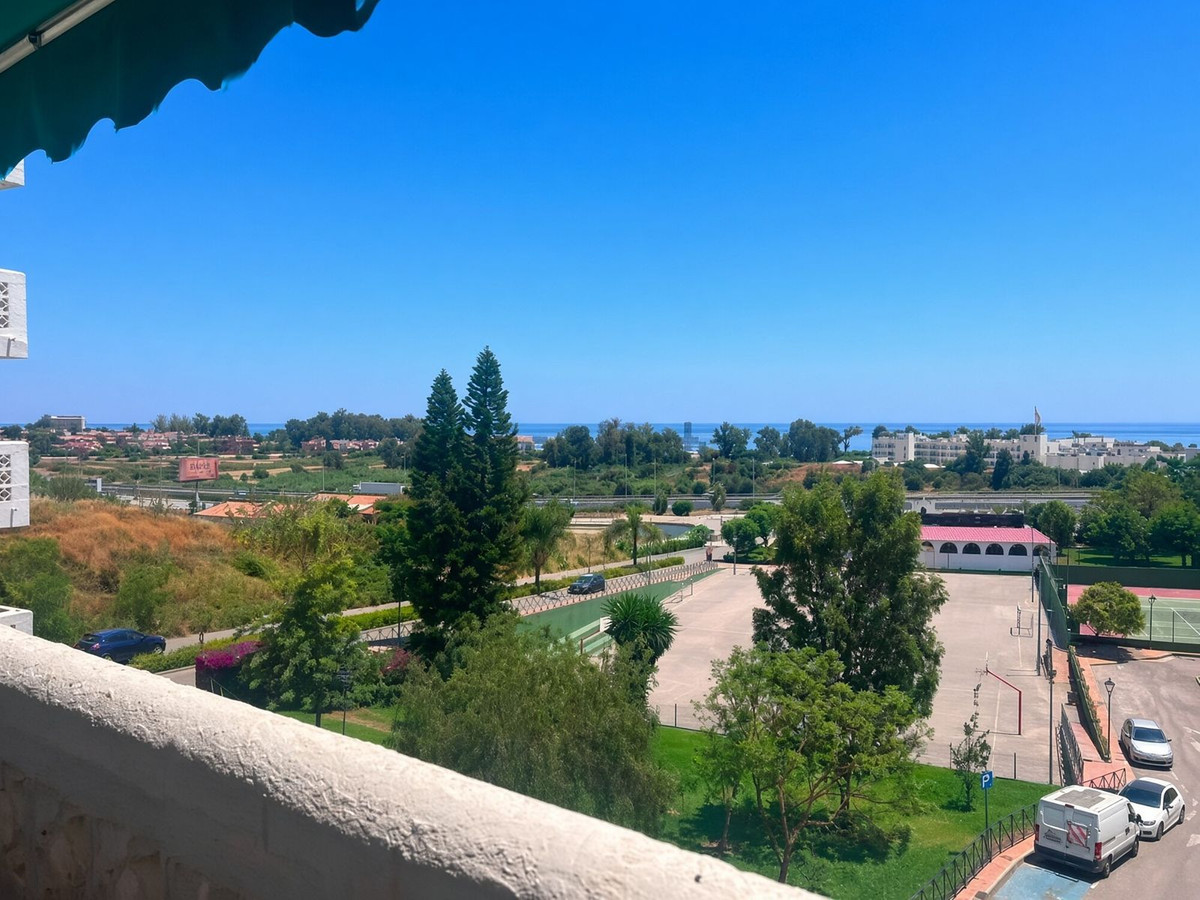 Appartement te koop in Estepona | 3 slaapkamers H5506963